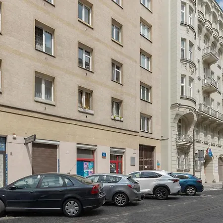 Apartment City Centre Sniadeckich Near Metro Station By Renters